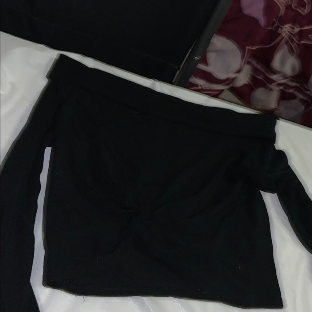 Off the shoulder long sleeve black crop top